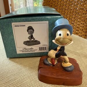 WDCC Disney Jiminy Cricket with Blue Hat and Red Umbrella
